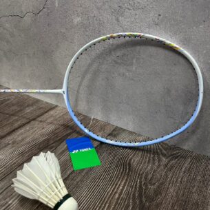 YONEX｜羽球拍 ASTROX 70 4U